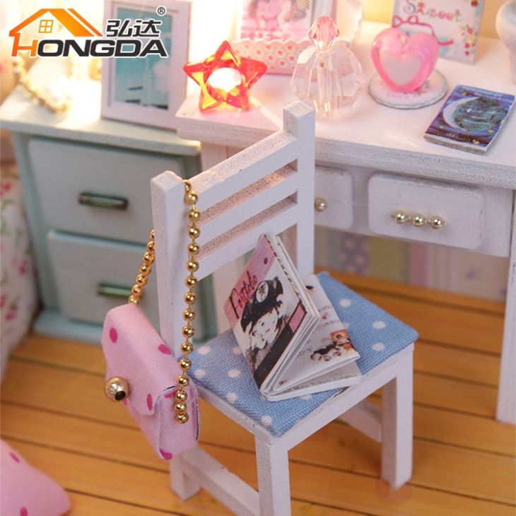 Miniatures For Doll House